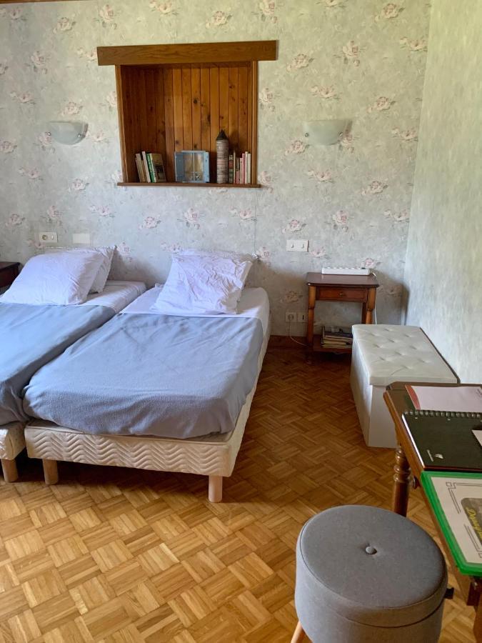 Dormez Dans La Chambre Du Meunier ! Germolles-sur-Grosne Esterno foto